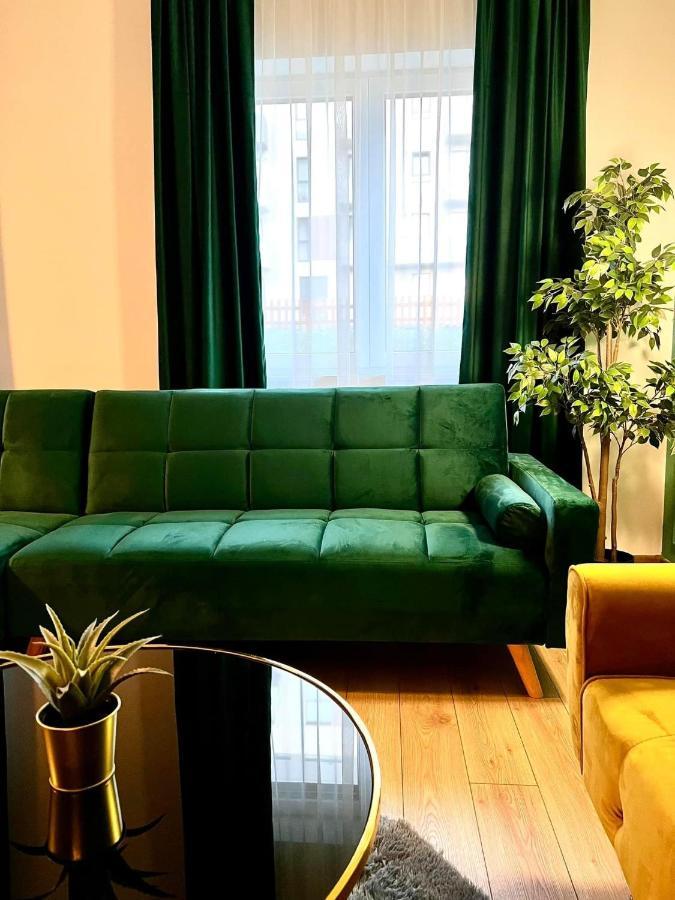 Huggo Apartment 35 Тиргу-Муреш Екстер'єр фото